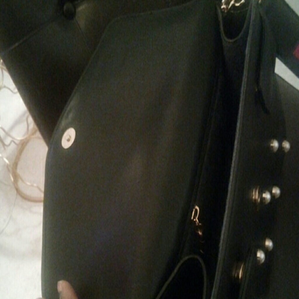 Handbag - Picture 3 of 4